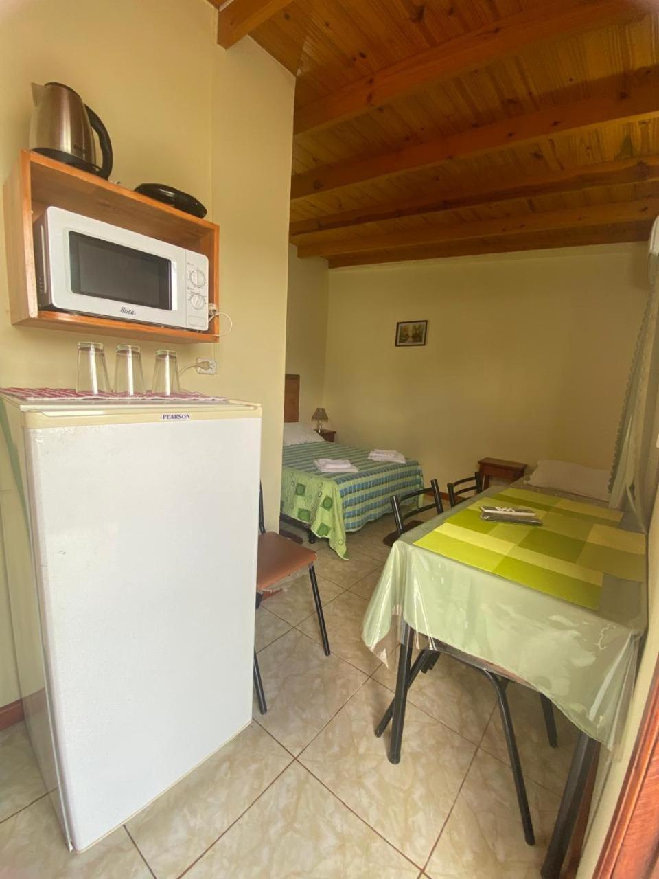 Apartamentos Centricos Puerto Iguazu Bagian luar foto